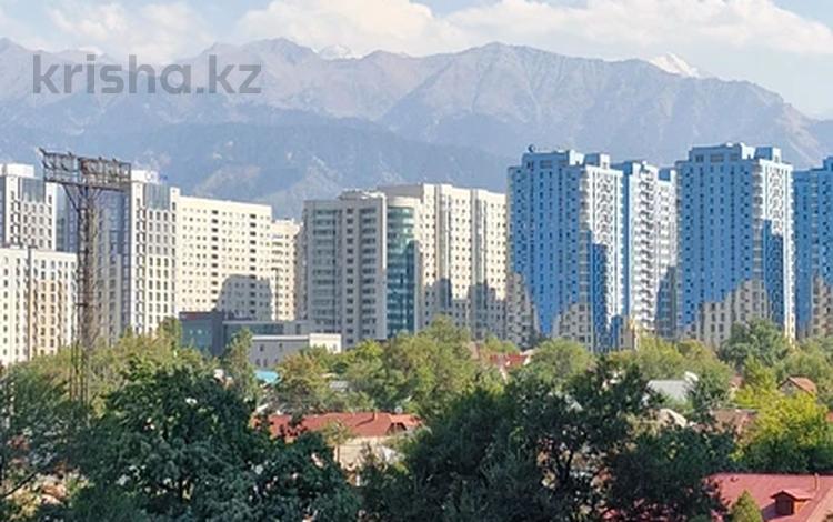 3-бөлмелі пәтер · 140 м² · 5/20 қабат, Брусиловского 163, бағасы: 73 млн ₸ в Алматы, Алмалинский р-н — фото 2