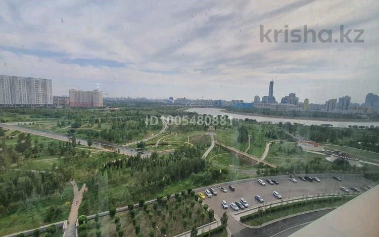 5-комнатная квартира · 229 м² · 12/18 этаж, Ахмет Байтурсынулы — Ахмед Байтурсынова за 158 млн 〒 в Астане, Сарайшык р-н — фото 2