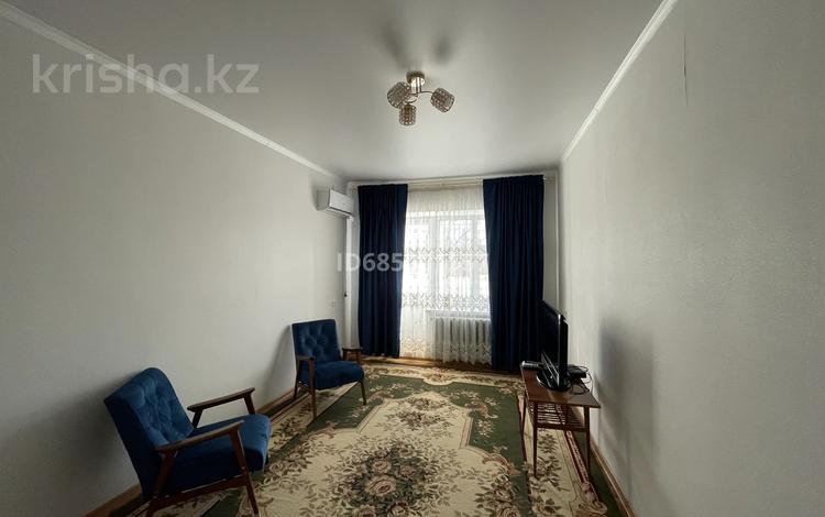 2-комнатная квартира, 58 м², 2/5 этаж помесячно, Султан Бейбарыс 7Б за 160 000 〒 в  — фото 2