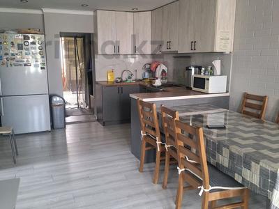 Отдельный дом · 6 комнат · 107.6 м² · 5 сот., ул Заречная 9а за ~ 42 млн 〒 в Каскелене