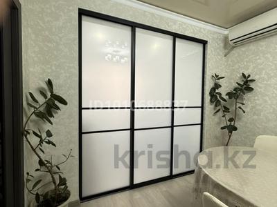 4-бөлмелі пәтер · 90 м² · 5/5 қабат, 26-й мкр 12, бағасы: 25 млн ₸ в Актау