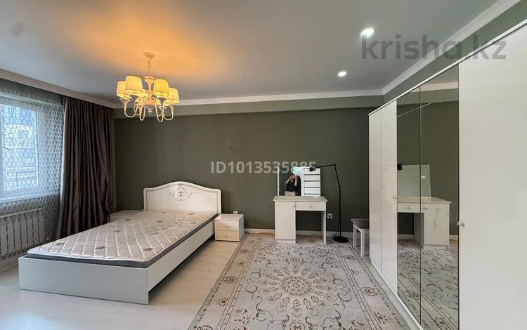 2-комнатная квартира · 48.6 м² · 8/10 этаж, Толе би 285/8 к5 за 37 млн ₸ в Алматы, Ауэзовский р-н — фото 2