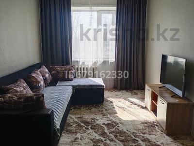 2-комнатная квартира · 50 м² · 5/9 этаж, Кабанбай батыра 166 — 20 квартал район Кутжанова Онкологии Радиологии Инвитро Эйкос Лицей Апрель за 13 000 ₸ в Семее