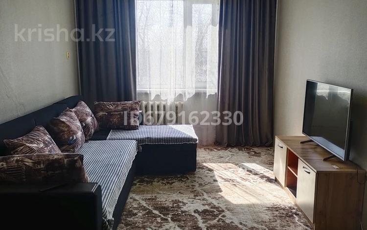 2-комнатная квартира · 50 м² · 5/9 этаж, Кабанбай батыра 166 — 20 квартал район Кутжанова Онкологии Радиологии Инвитро Эйкос Лицей Апрель за 12 000 〒 в Семее — фото 14