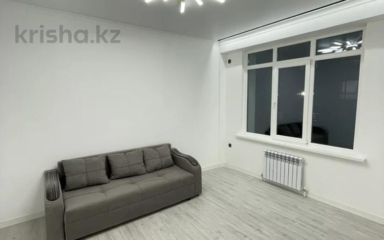 2-комнатная квартира · 50 м² · 1/5 этаж, мкр Алгабас, 7 за 180 000 〒 в Алматы, Алатауский р-н — фото 2