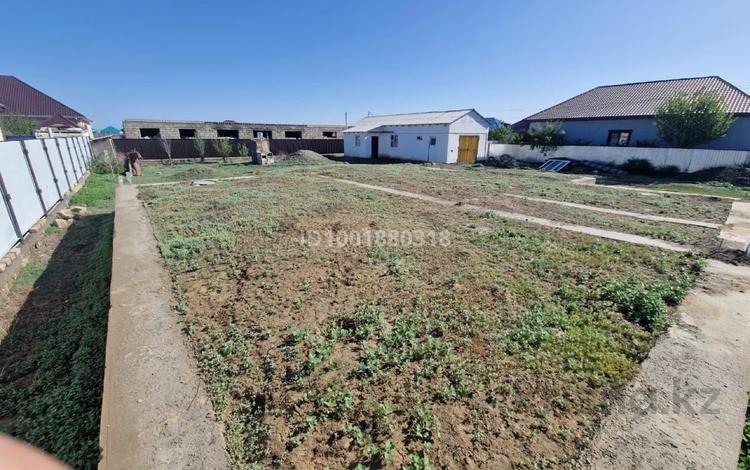 Отдельный дом · 3 комнаты · 60 м² · 11 сот., мкр Оркен, Құлбарақ батыр 26 — 35 школа гимназия за ~ 18.7 млн 〒 в Атырау — фото 9
