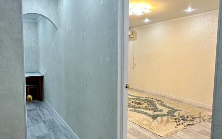 1-бөлмелі пәтер · 33 м² · 4/5 қабат, жубанова, бағасы: 13 млн ₸ в Актобе — фото 2