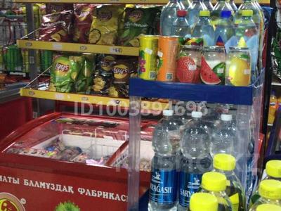 Магазины и бутики · 100 м² за 500 000 〒 в Астане, Есильский р-н