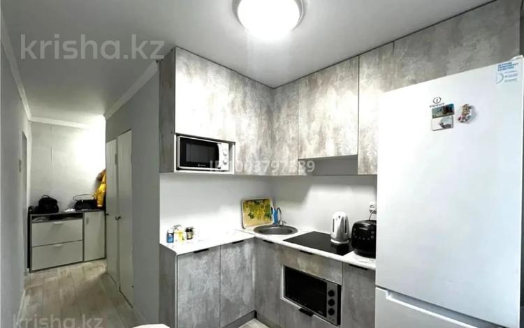 1-комнатная квартира · 30.7 м² · 5/5 этаж, Дюсембекова 57 за 11.3 млн ₸ в Караганде, Казыбек би р-н — фото 2