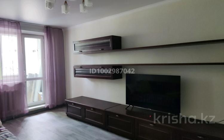 2-бөлмелі пәтер · 45 м² · 2/5 қабат, Карбышева 19, бағасы: 21 млн ₸ в Костанае — фото 2