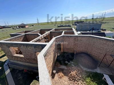 Жеке үй · 5 бөлме · 180 м² · 8 жүзд., 2-й квартал 96, бағасы: 17 млн ₸ в Исаеве