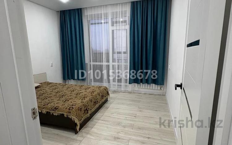 2-комнатная квартира · 47 м² · 3/5 этаж, Майкудук, Мкр Голубые пруды 9/3 за 210 000 ₸ в Караганде, Алихана Бокейханова р-н — фото 2