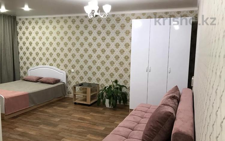 1-комнатная квартира, 30.4 м², 4/5 этаж посуточно, Сатпаева 55 за 9 000 〒 в Павлодаре — фото 8