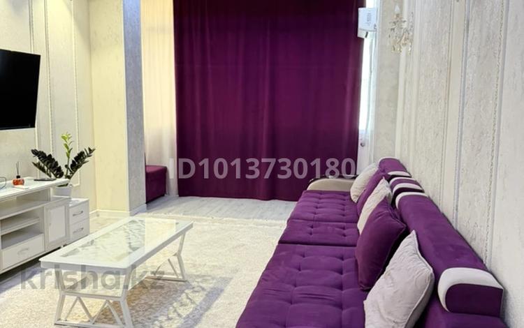 2-бөлмелі пәтер · 85 м², Кунаева, бағасы: 22 000 ₸ в Шымкенте, Туран р-н — фото 2