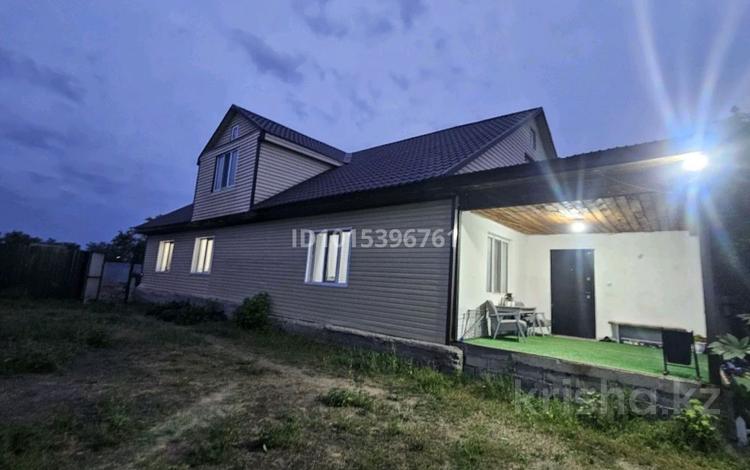 Отдельный дом · 6 комнат · 195.6 м² · 20 сот., Владимира Полякова 62 — Малайсары Тархана- Владимира Полякова за 30 млн ₸ в Шарбакты — фото 8