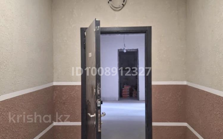 3-бөлмелі пәтер · 90 м² · 5/6 қабат, 39-й мкр 7, бағасы: 20 млн ₸ в Актау — фото 2