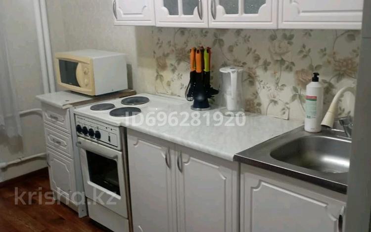 1-бөлмелі пәтер · 40 м² · 5/10 қабат, Казыбек би 36, бағасы: 150 000 ₸ в Усть-Каменогорске — фото 2