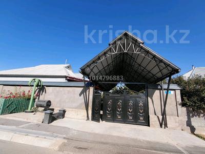 Отдельный дом · 5 комнат · 250 м² · 8 сот., Қазтуған жырау 70а — Өрлеу көше за 29.5 млн ₸ в Акбай