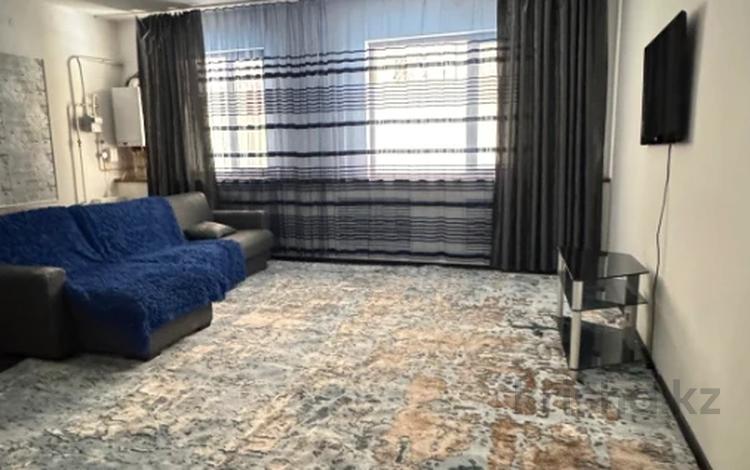2-бөлмелі пәтер · 75 м² · 1/4 қабат, мкр. Алтын орда, Санкибай Батыра 253/6, бағасы: 19.5 млн ₸ в Актобе — фото 3