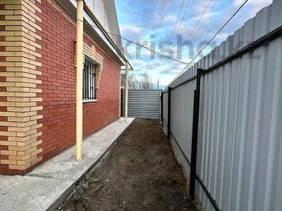 Жеке үй · 3 бөлме · 108.4 м² · 11 жүзд., Солтүстік-Батыс шағын аудан, бағасы: 49.9 млн ₸ в Костанае, Микрорайон Северо-Западный