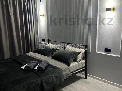 2-бөлмелі пәтер · 45 м² · 1/5 қабат, Ихсанова 87, бағасы: 18 000 〒 в Уральске, мкр Школьник