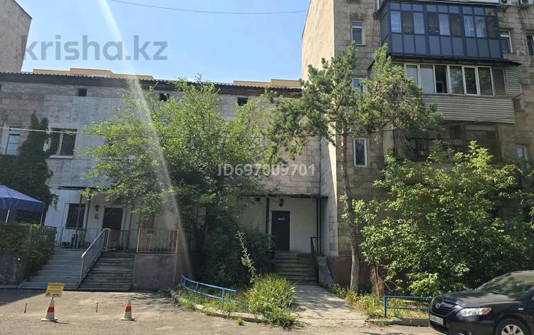 5-комнатная квартира, 125 м², 1/5 этаж помесячно, Сейфуллина 49А