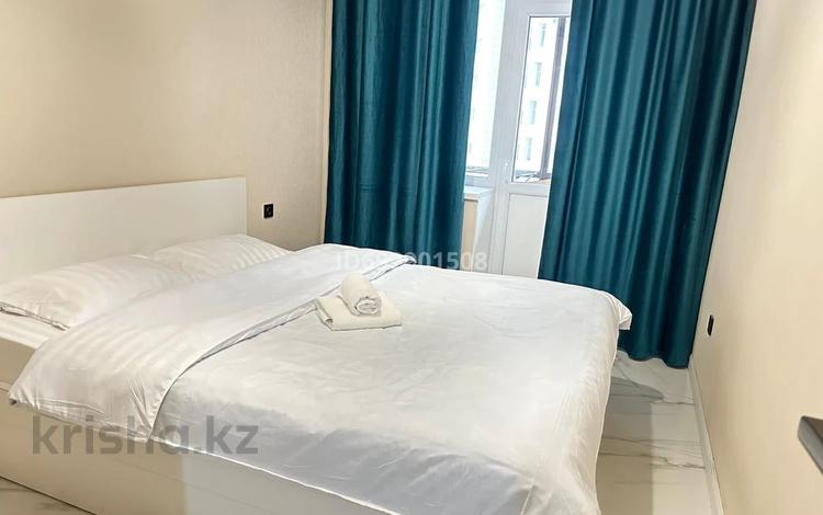 1-комнатная квартира · 40 м² · 8/13 этаж, Тауелсиздик 34/9 за 13 000 ₸ в Астане, Алматы р-н — фото 2