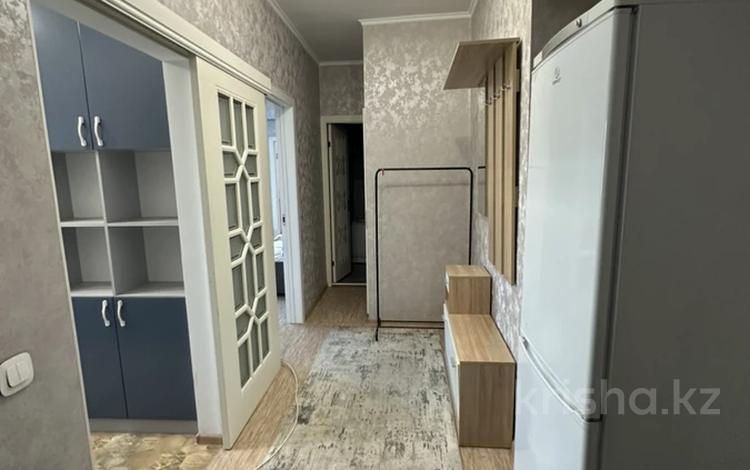 2-бөлмелі пәтер · 60 м² · 4/4 қабат, Розыбакиева 153г, бағасы: 300 000 ₸ в Алматы, Бостандыкский р-н — фото 2