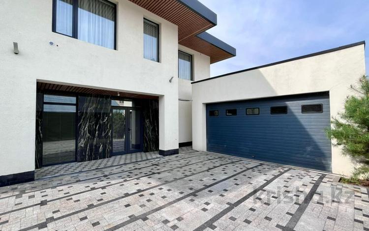 Офисы · 350 м² за ~ 1.2 млрд ₸ в Алматы, Медеуский р-н — фото 33
