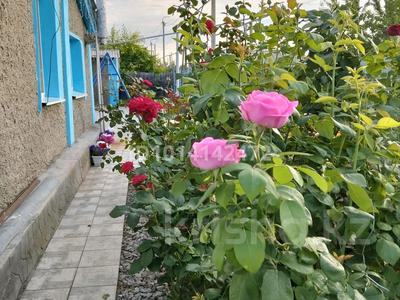 Отдельный дом · 3 комнаты · 53.4 м² · 6 сот., 3мкр 70 — Находится возле 10 школы. за 11.8 млн ₸ в Житикаре