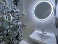 2-бөлмелі пәтер · 50 м² · 2/5 қабат, Курмангазы 169, бағасы: 250 000 ₸ в Уральске, мкр Школьник — фото 9