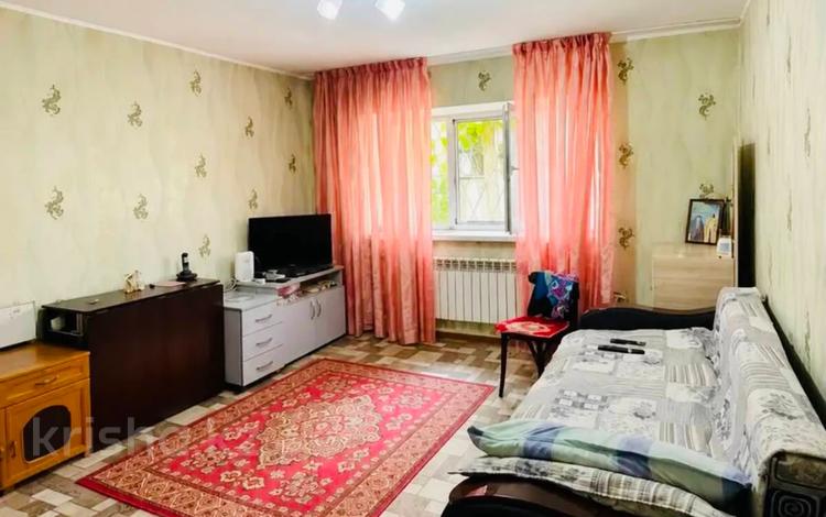 1-комнатная квартира · 34 м² · 1/5 этаж, мкр Мамыр-1, Спортивная — Жандосова за 23.5 млн ₸ в Алматы, Ауэзовский р-н — фото 3