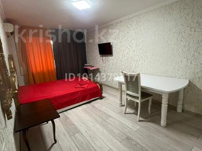 1-бөлмелі пәтер · 100 м² · 3/5 қабат, Бейбытшылык 2, бағасы: 10 000 ₸ в Шымкенте