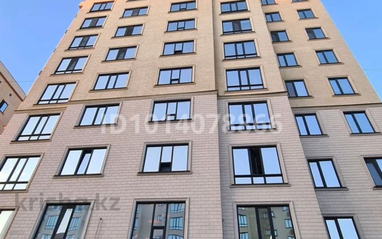 3-бөлмелі пәтер · 96.6 м² · 8/9 қабат, Есенжанова 3/2, бағасы: 26.5 млн ₸ в Уральске — фото 3