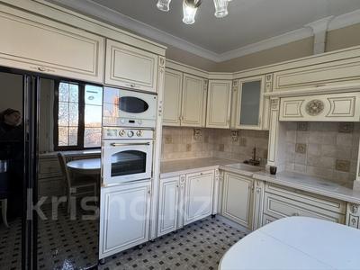 4-бөлмелі пәтер · 133.9 м² · 3/16 қабат, Валиханова 12, бағасы: 63 млн ₸ в Астане, р-н Байконур