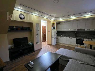 2-бөлмелі пәтер · 90 м² · 1/2 қабат, А. молдагулова 175б, бағасы: 260 000 ₸ в Атырау