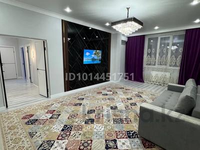 2-бөлмелі пәтер · 78 м² · 4/9 қабат, Нурсая-3 ш/а., Абулхайыр хана 74-5 — Абылхай хана, бағасы: 44.5 млн ₸ в Атырау, мкр Нурсая-3
