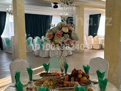 Қоғамдық тамақтану орны, ойын-сауық · 460 м², бағасы: 180 млн ₸ в Урджаре