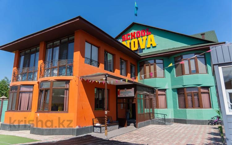 Еркін, білім орталықтары · 990 м², бағасы: 220 млн ₸ в Алматы, Ауэзовский р-н — фото 2
