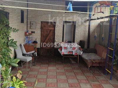 Часть дома · 4 комнаты · 100 м² · 2 сот., Баканаская 10/2 — Международная улица за 45 млн ₸ в Алматы, Турксибский р-н