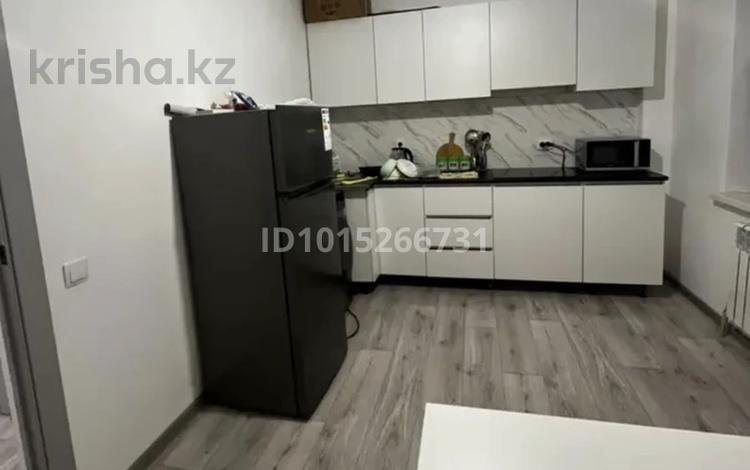 1-комнатная квартира · 42 м² · 1/5 этаж, Пос.Бурундай мкр вводник - 2 ул. Суворова 17К 17К — Суворова за 160 000 ₸ в Боралдае (Бурундай), мкр Водник-1 — фото 2