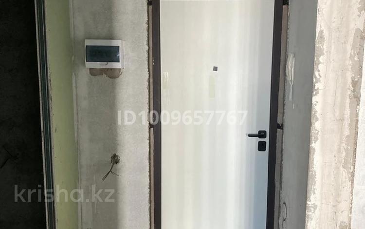 2-бөлмелі пәтер · 41.37 м² · 2/17 қабат, Хусейн Бин Талал 39 — Мангилик, бағасы: 25 млн ₸ в Астане, Есильский р-н — фото 2