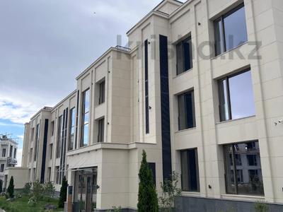 4-комнатная квартира · 145.1 м² · 1/3 этаж, Кенесары хана 43/7 за ~ 191 млн ₸ в Алматы, Наурызбайский р-н