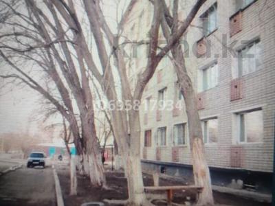 2-бөлмелі пәтер · 37 м² · 1/5 қабат, Физкультурная 10а, бағасы: 9 млн ₸ в Семее