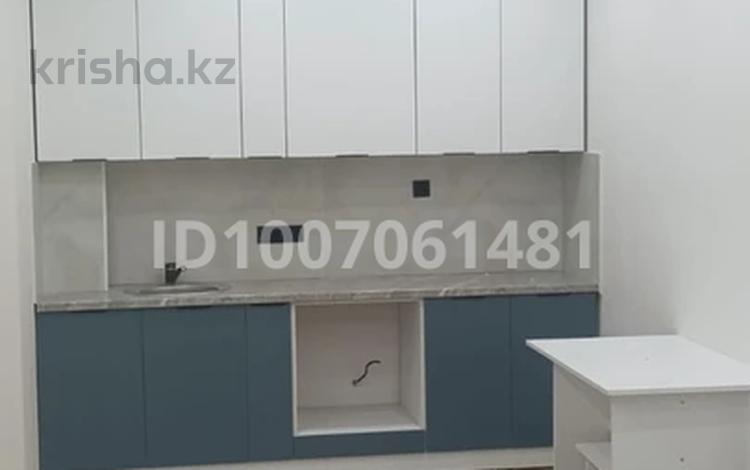 1-комнатная квартира · 44 м² · 1/6 этаж, Халиуллина 196/17 за 230 000 ₸ в Алматы, Медеуский р-н — фото 2