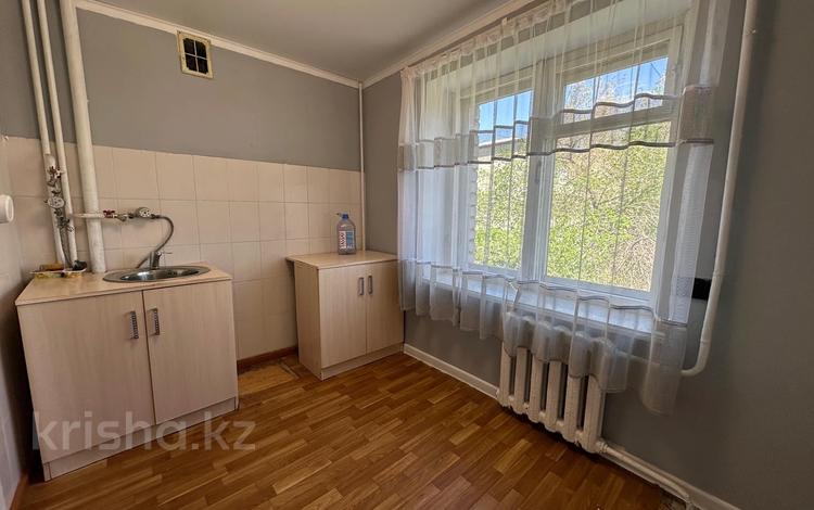 1-бөлмелі пәтер · 33 м² · 4/5 қабат, Самал 7, бағасы: 12.5 млн ₸ в Талдыкоргане, мкр Самал — фото 2