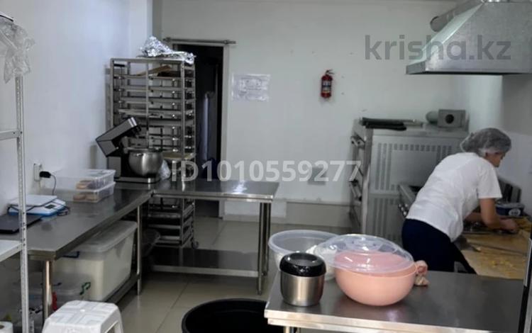 Свободное назначение, склады, общепит · 40 м² за 360 000 〒 в Алматы, Бостандыкский р-н — фото 2