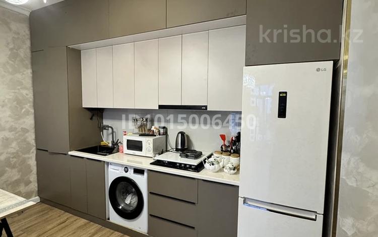 2-комнатная квартира · 51 м² · 7/10 этаж, Тулеметова 50/23 — Утегенова / Тулеметова за 33 млн ₸ в Шымкенте, Абайский р-н — фото 2