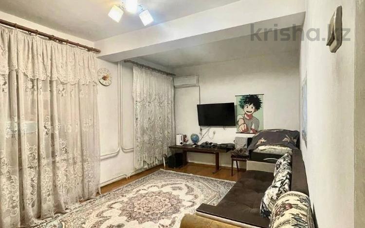 1-комнатная квартира, 36.5 м², 3/5 этаж, Ислама Каримова — Толе би