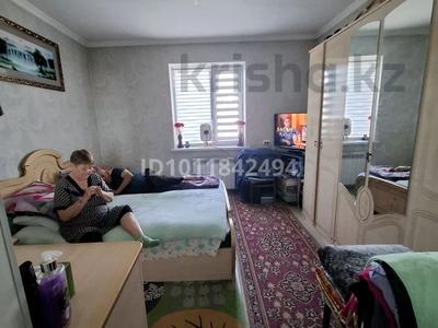 Отдельный дом · 5 комнат · 200 м² · 8 сот., мкр Азат 108 А — Казбакалейторг за 25 млн ₸ в Шымкенте, Енбекшинский р-н